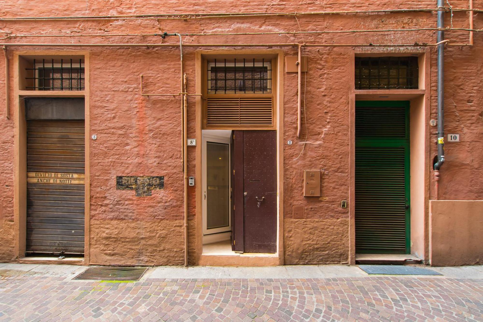 Lilli House - Suite In The Heart Of Bologna Exterior photo